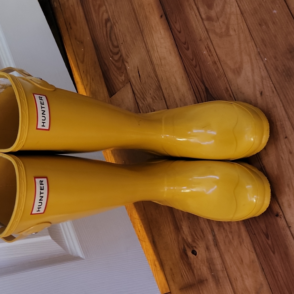Hunter rain boots